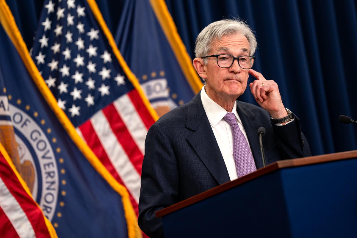 fed’s-preferred-inflation-gauge-highlights-holiday-shortened-trading-week:-what-to-know-this-week