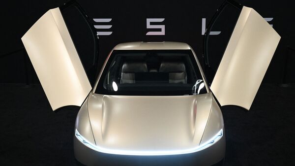 is-tesla-a-better-opportunity-than-indian-automakers?