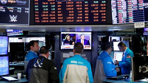 wall-street-today:-us-stock-indices-mixed-after-pce-inflation-data