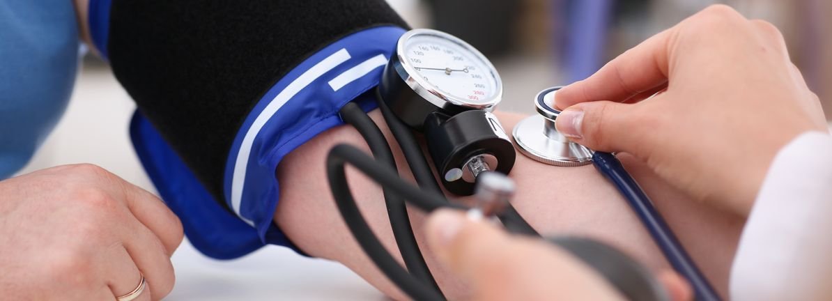 sonic-healthcare-limited’s-(asx:shl)-market-cap-touched-au$14b-last-week,-benefiting-both-retail-investors-who-own-55%-as-well-as-institutions