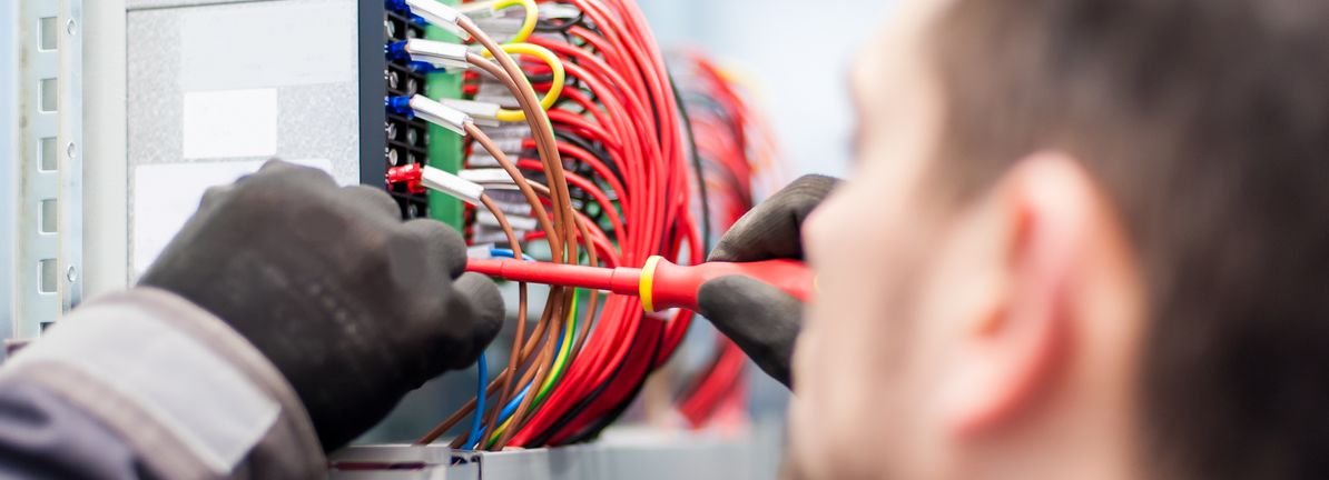 high-growth-tech-stocks-including-guangzhou-hexin-instrumentltd-and-two-more