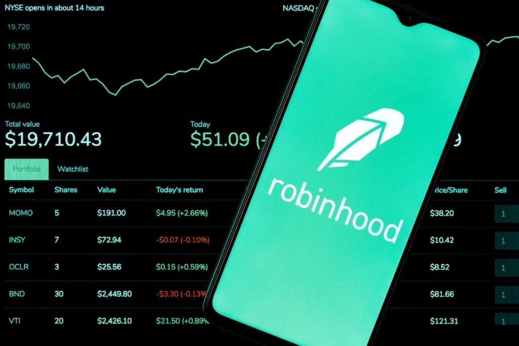 robinhood-markets-grows-into-‘best-in-class’-brokerage,-analyst-says
