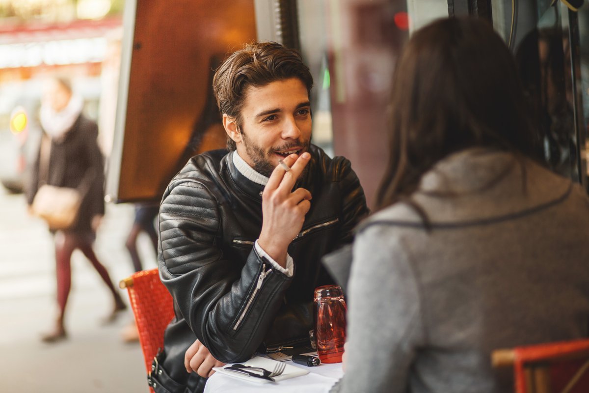 is-altria-stock-a-buy,-sell,-or-hold-in-2025?