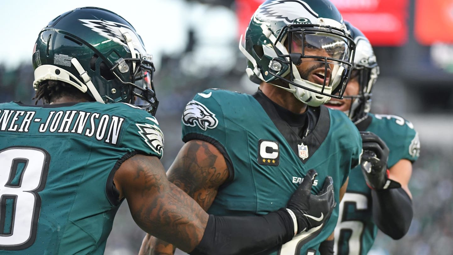 panthers-eagles-stock-market:-eagles-survive-passing-problems