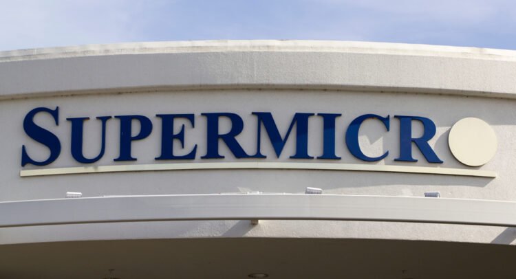 super-micro-stock-(smci)-gains-in-pre-market-after-nasdaq-extends-reporting-deadline