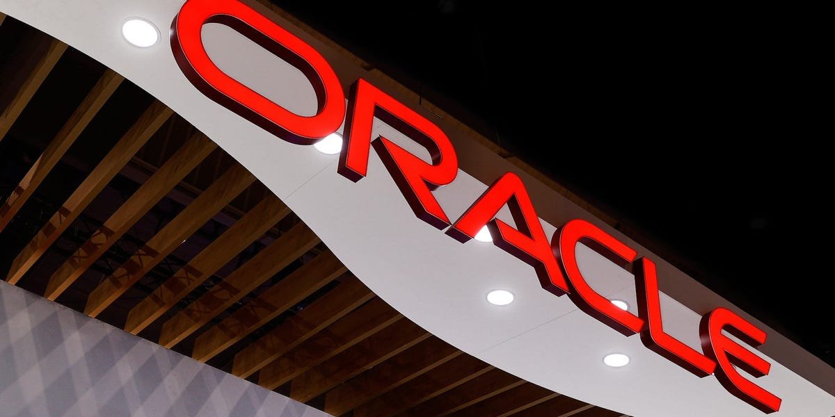 oracle-stock-is-down-almost-8%-after-earnings-miss-and-elevated-cloud-expectations