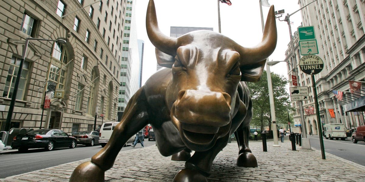‘too-many-charged-up-bulls’:-these-4-indicators-could-signal-a-stock-market-pullback-early-next-year