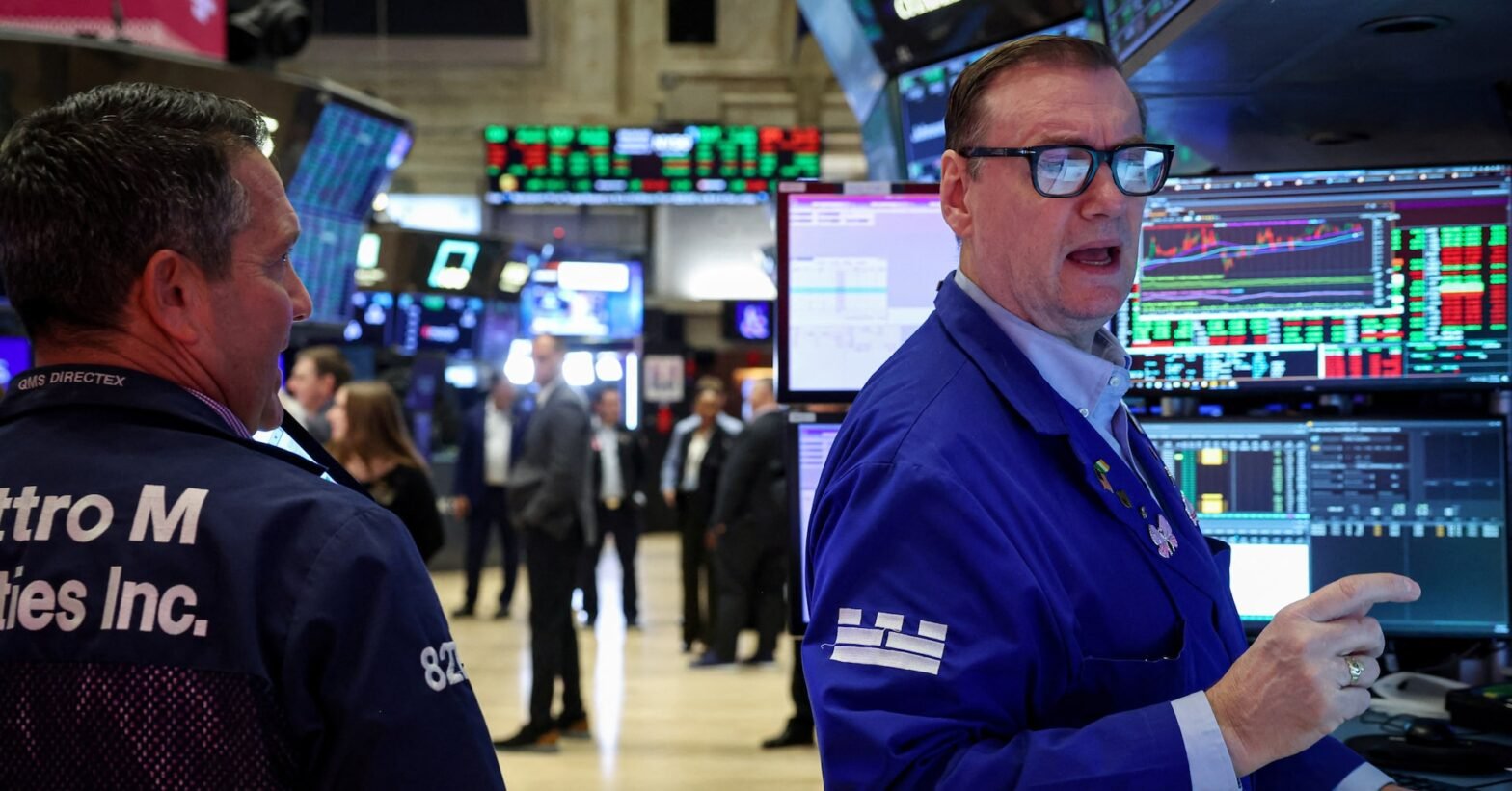 futures-stall-as-investors-await-inflation-data