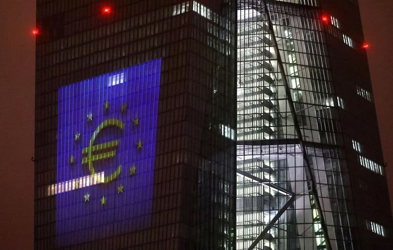 european-stock-markets-edge-higher;-ecb-decision-awaited-by-investing.com