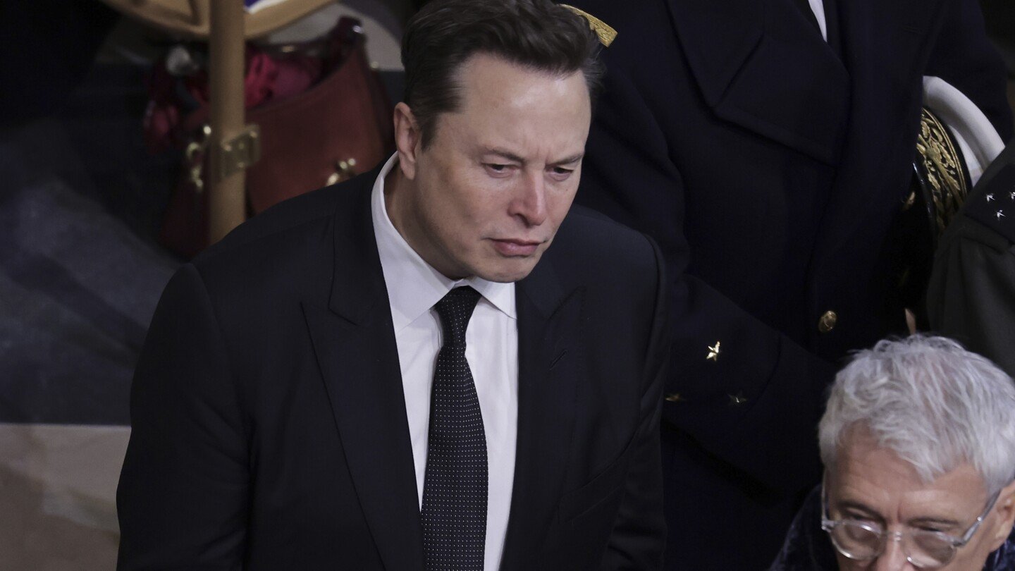 musk-says-us-is-demanding-he-pay-penalty-over-disclosures-of-his-twitter-stock-purchases