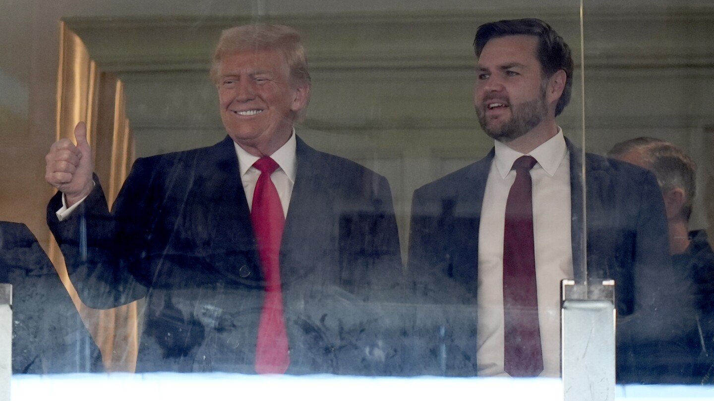 abc-agrees-to-give-$15-million-to-donald-trump’s-presidential-library-to-settle-defamation-lawsuit