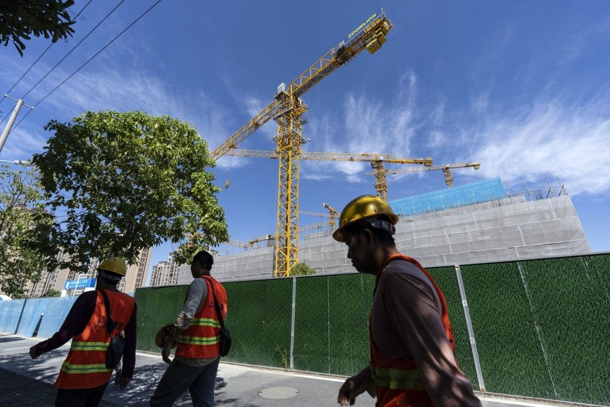 china’s-regulators-vow-to-stabilize-property,-stock-markets