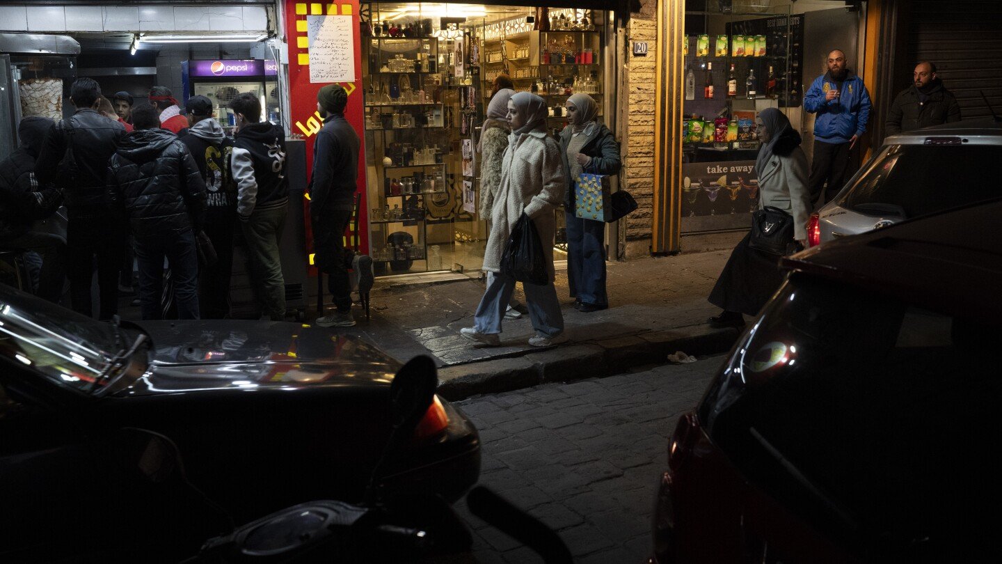 one-week-into-a-new-syria,-rebels-aim-for-normalcy-and-syrians-vow-not-to-be-silent-again