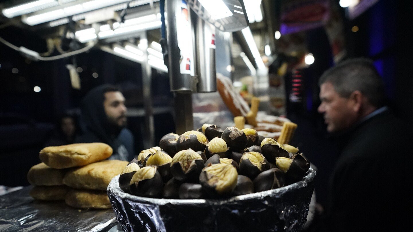 ‘tis-the-season-for-roasting-chestnuts.-but-in-the-us,-native-ones-are-almost-gone