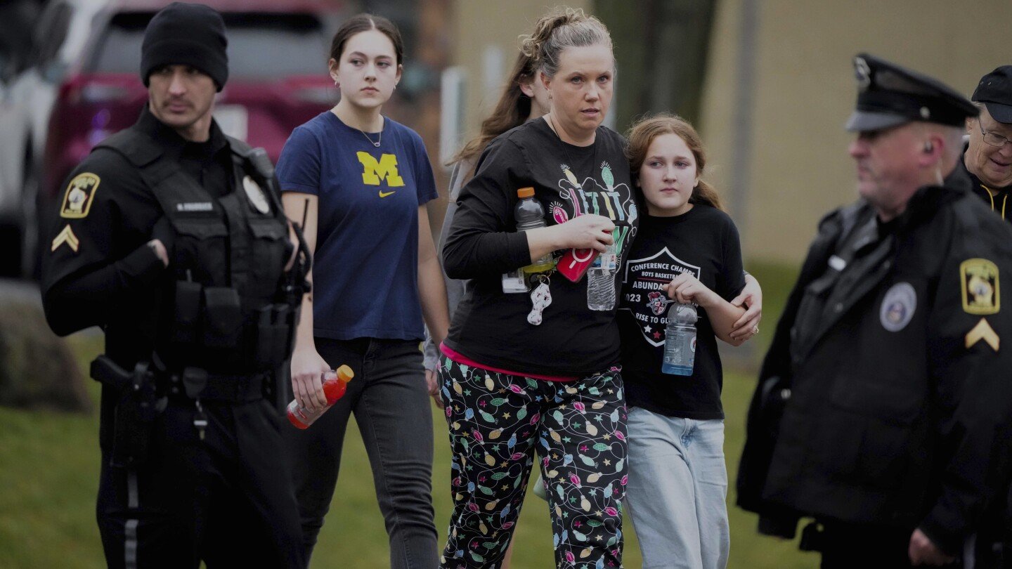 15-year-old-girl-fatally-shoots-teacher-and-teenager-at-a-christian-school-in-wisconsin