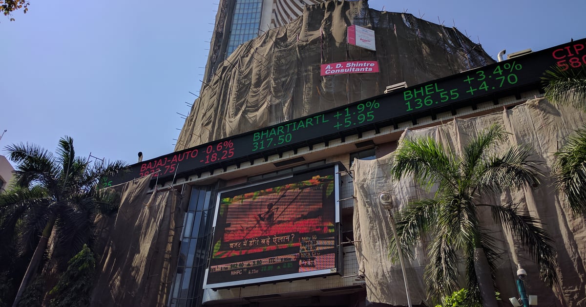 stock-market-slump:-sensex-tanks-1,100-points,-nifty-down-1.4%