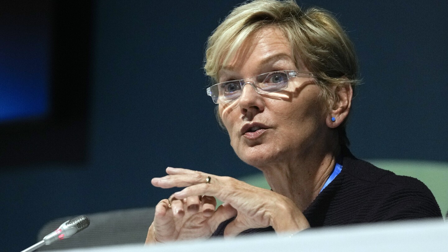 energy-chief-granholm-warns-against-‘unfettered-exports’-of-liquefied-natural-gas