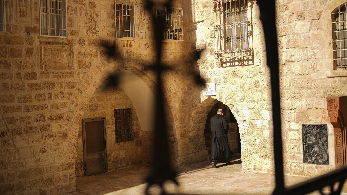 as-wars-rage-around-them,-armenian-christians-in-jerusalem’s-old-city-feel-the-walls-closing-in