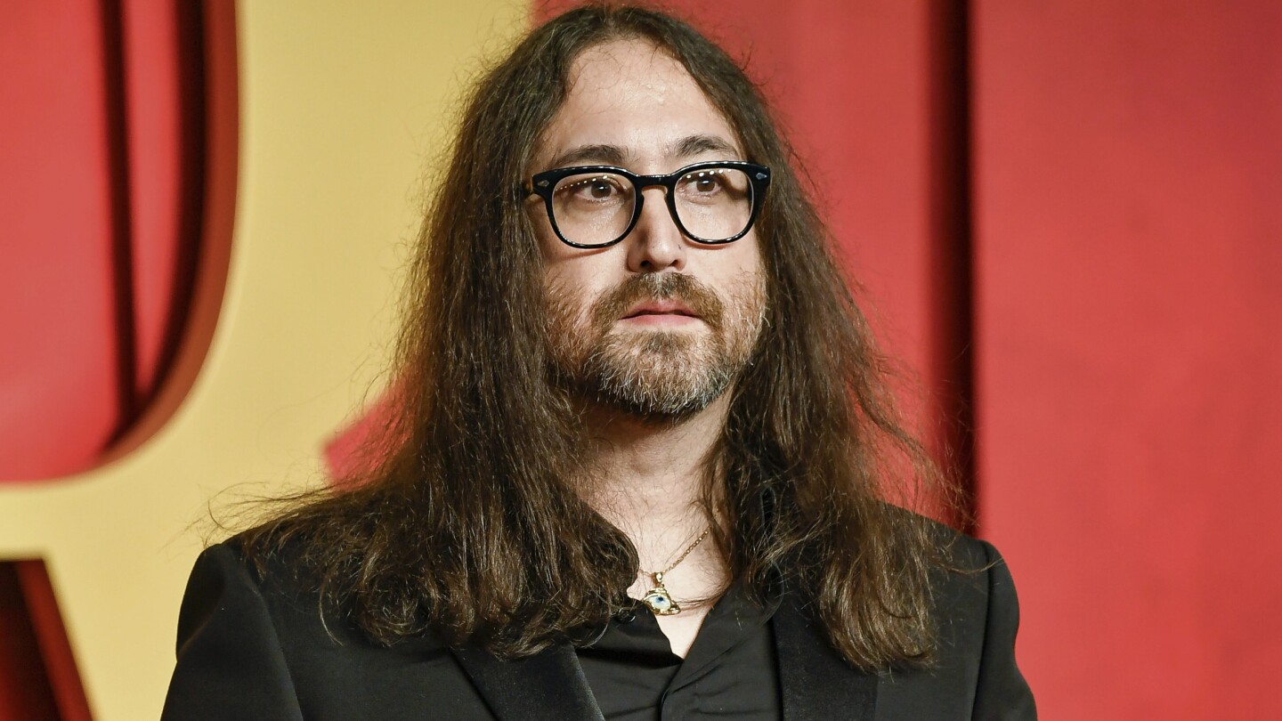 now-caretaker-of-his-dad’s-work,-sean-ono-lennon-seeks-to-innovate,-not-merely-repeat