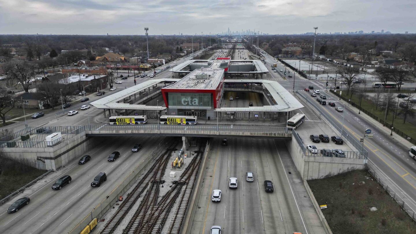 isolated-chicago-communities-secure-money-for-a-coveted-transit-project-before-trump-takes-office