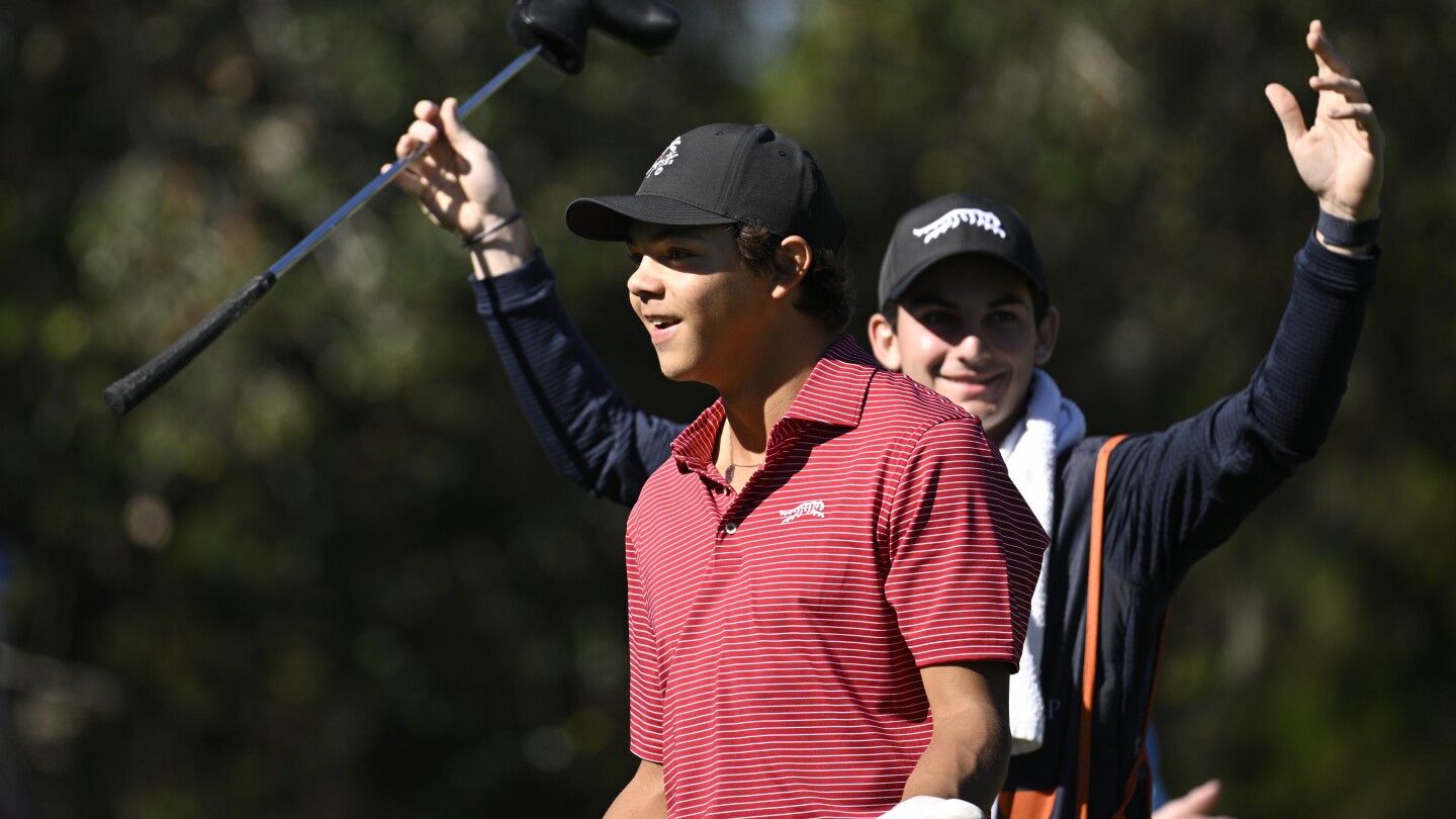 tiger’s-son-comes-up-aces-in-pnc-championship-with-a-hole-in-one