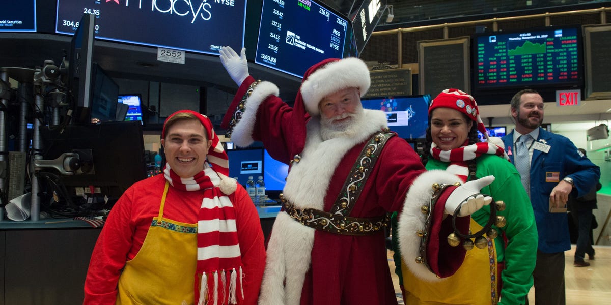 stock-market-today:-us-stocks-edge-higher-in-shortened-christmas-eve-trading-session