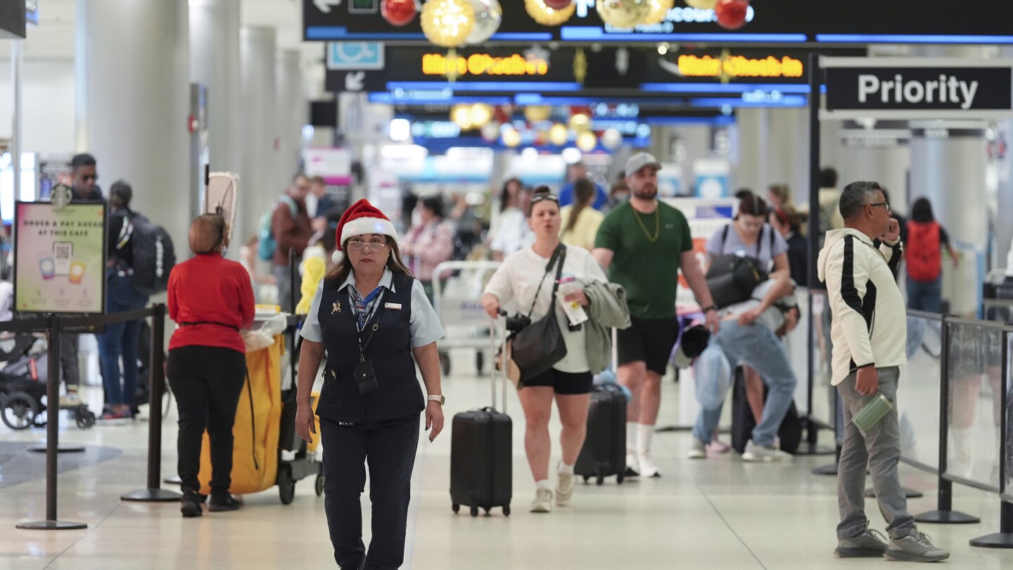 dia-intenso-de-viajes-en-eeuu-comienza-con-vuelos-cancelados