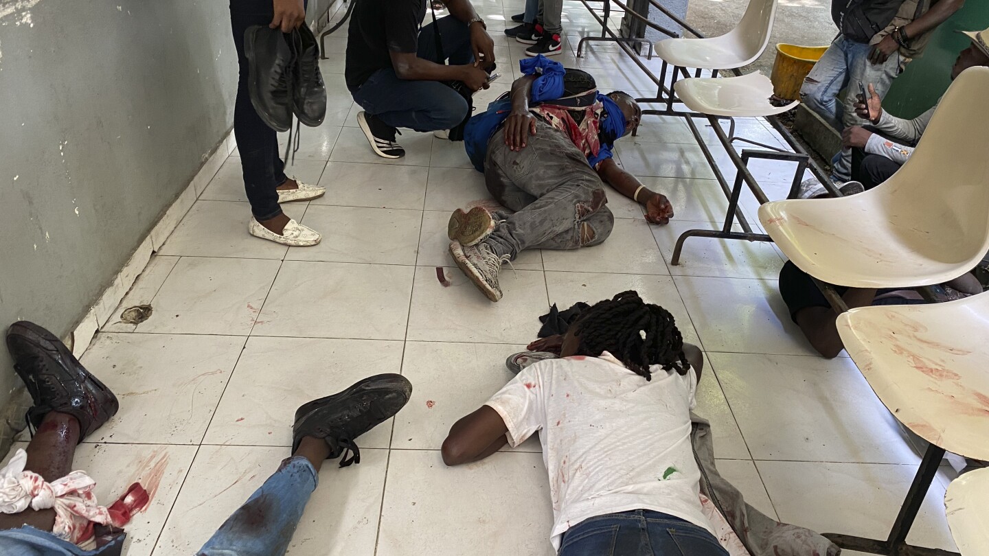 pandillas-de-haiti-atacan-a-periodistas-durante-reapertura-de-hospital;-hay-victimas