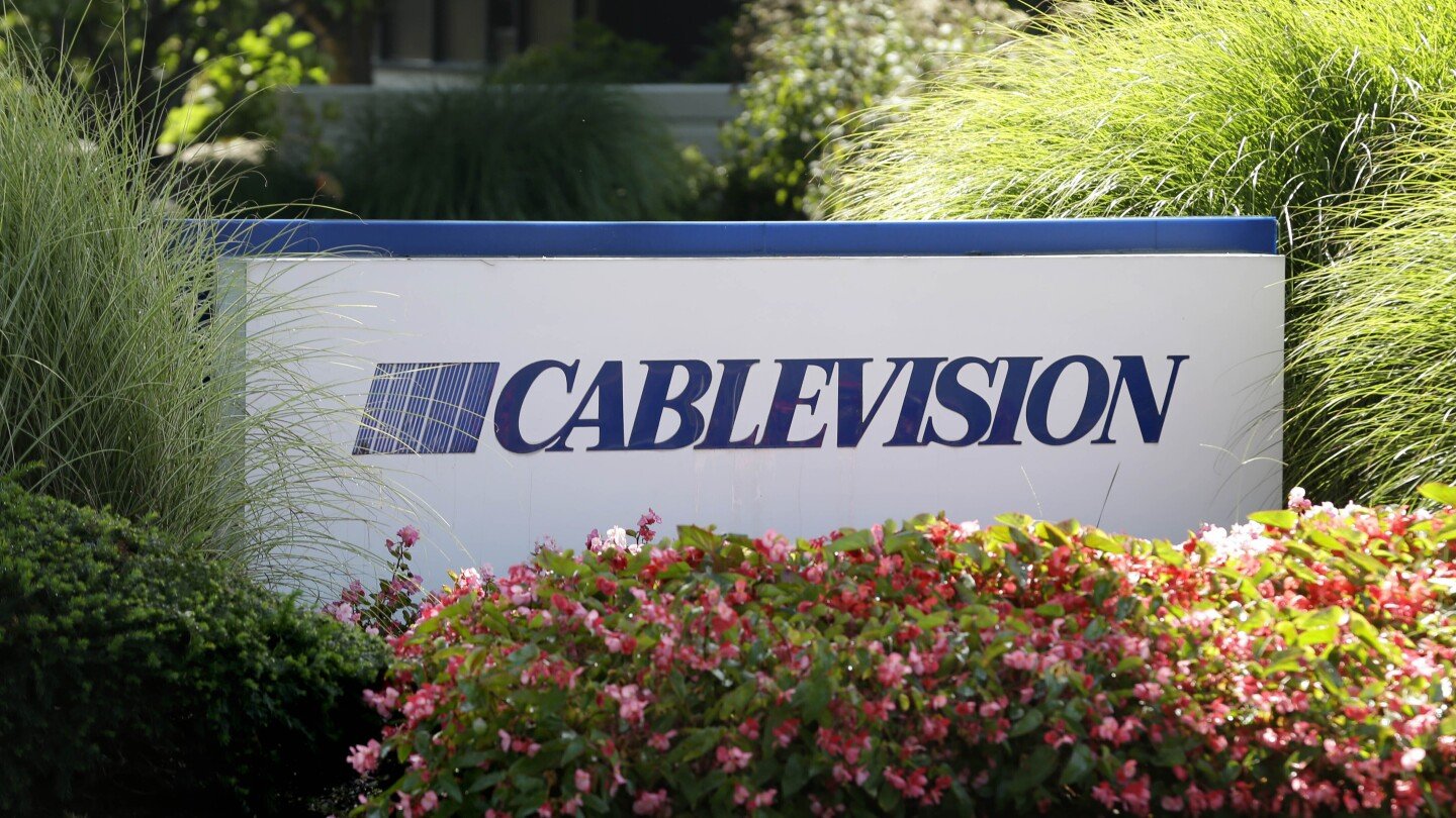 charles-dolan,-hbo-and-cablevision-founder,-dies-at-98