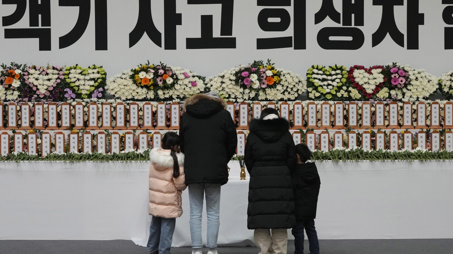 south-korea-struggles-to-determine-cause-of-plane-crash-that-killed-179-people