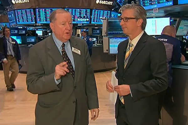 Art Cashin and CNBC's Bob Pisani discuss the stock market from the floor of the NYSE in 2013.