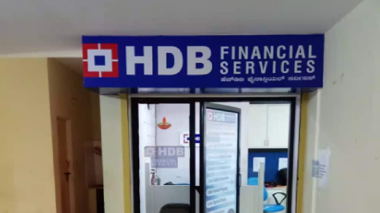 HDFC Bank reopens stake sale talks with MUFG for HDB Financial