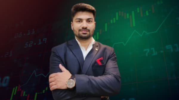 Stock Market News Today Live Updates: Stocks to buy: Ankush Bajaj recommends three stocks for today—30 December (Photo: Courtesy Prabhudas Lilladher)