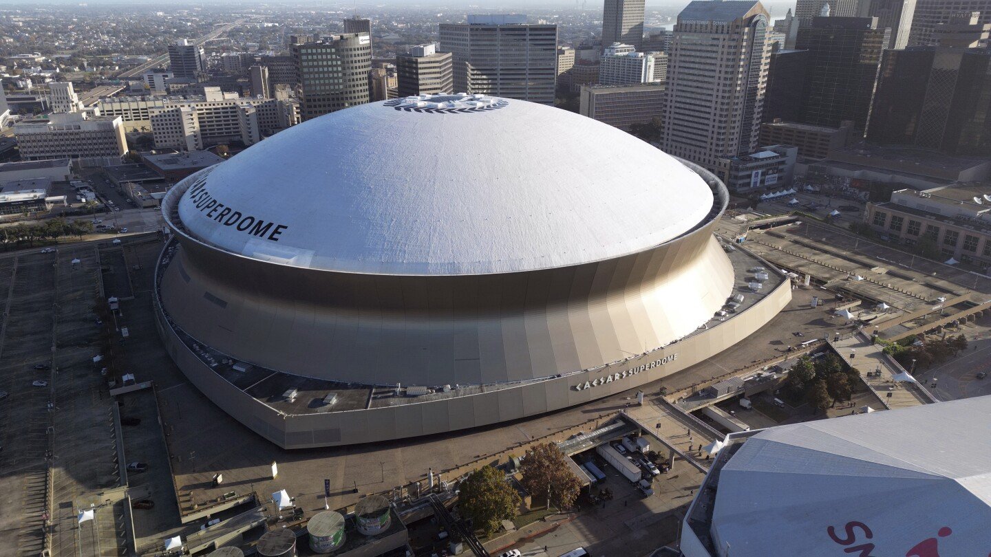 superdome-in-new-orleans-on-lockdown-for-security-sweeps-after-deadly-truck-attack