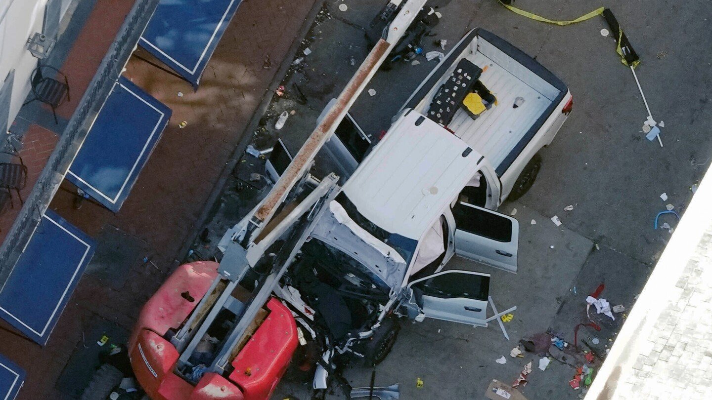 new-orleans-barriers-to-prevent-vehicle-attacks-were-in-the-process-of-being-replaced