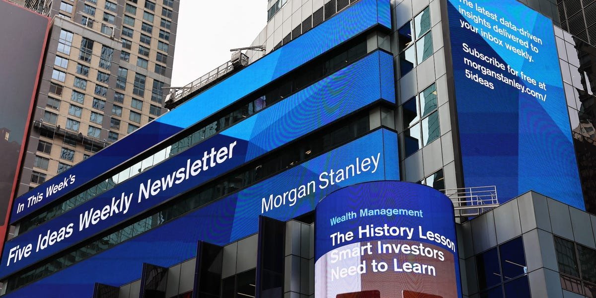 why-morgan-stanley’s-top-stock-strategist-predicts-the-market-will-face-a-difficult-start-to-2025