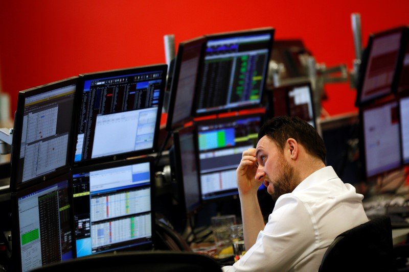 hershey-stock-falls-on-report-of-large-cocoa-purchase-amid-market-concerns-by-investing.com