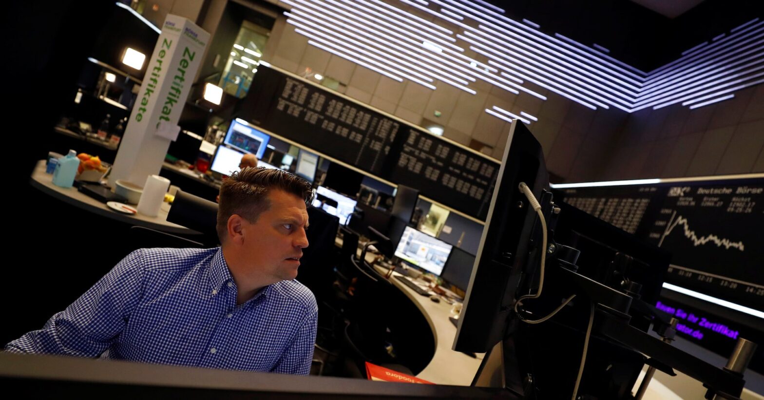 morning-bid:-looming-payrolls-keep-bond-bears-hungry