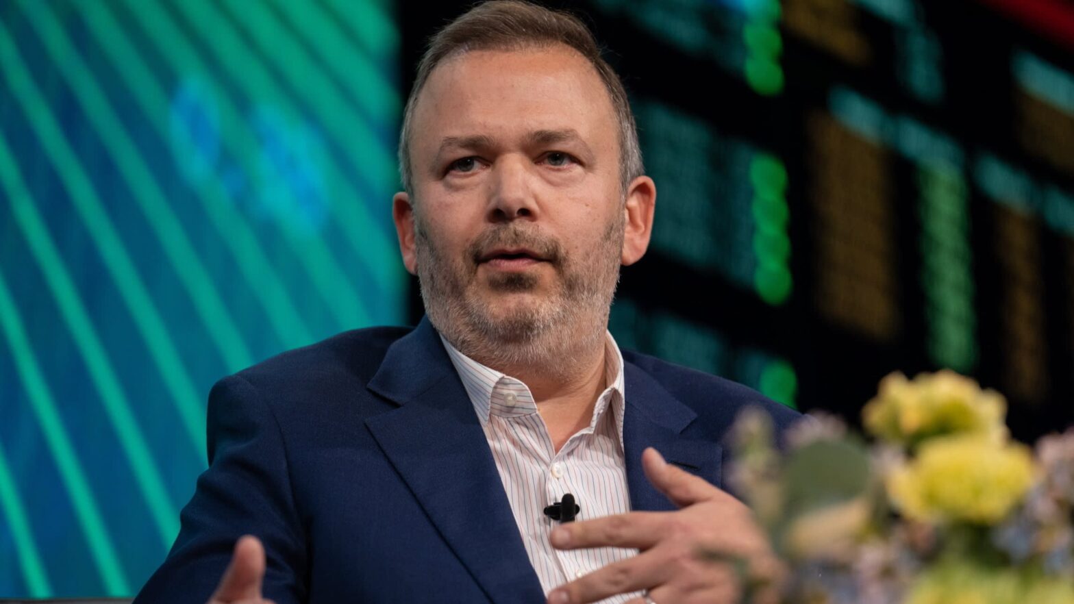 us-activist-boaz-weinstein-wants-to-be-‘white-knight’-of-uk-stock-market