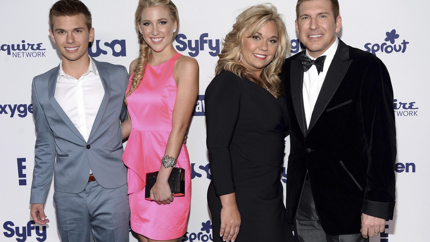 reality-tv-star-chase-chrisley-didn’t-assault-anyone-at-atlanta-bar-despite-arrest,-his-rep-says