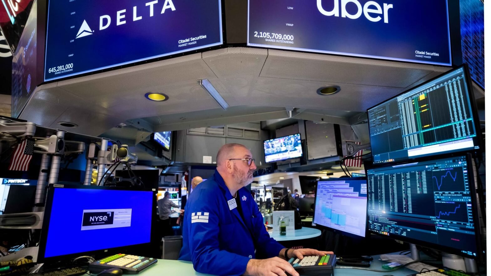 10-things-to-watch-in-the-stock-market-thursday-after-the-best-s&p-500-gain-since-the-election