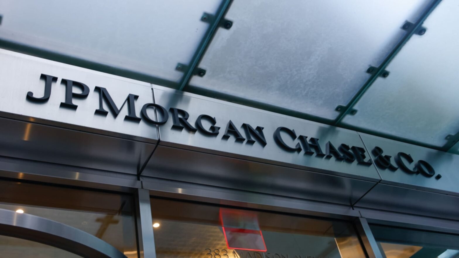 5-things-to-know-before-the-stock-market-opens-friday