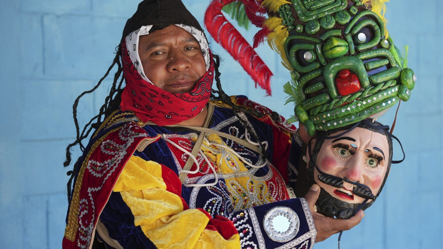 en-guatemala-y-minnesota,-festividad-religiosa-da-esperanza-y-orgullo-a-migrantes