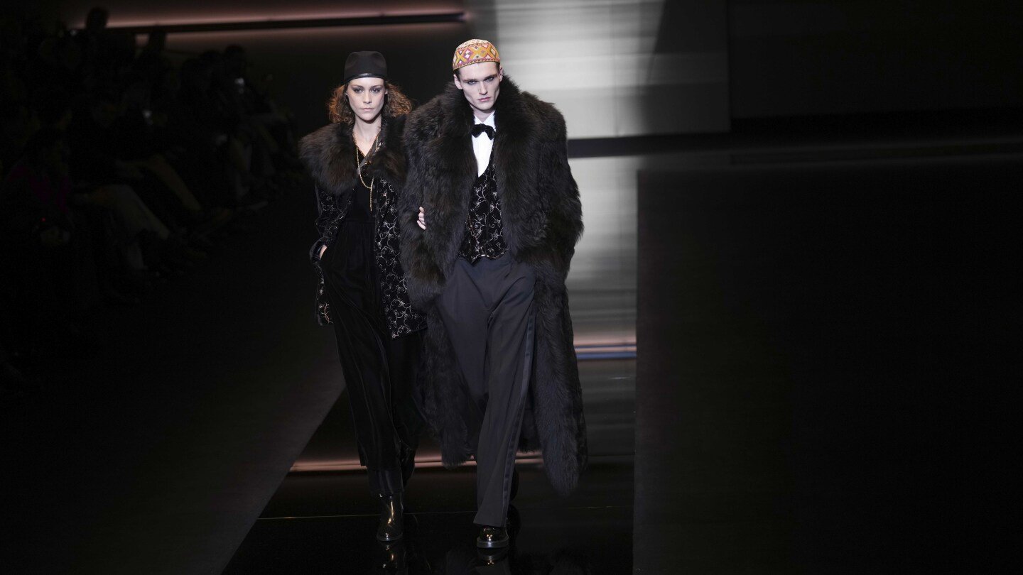 emporio-armani-collection-seduces-with-textures,-softness-at-milan-fashion-week