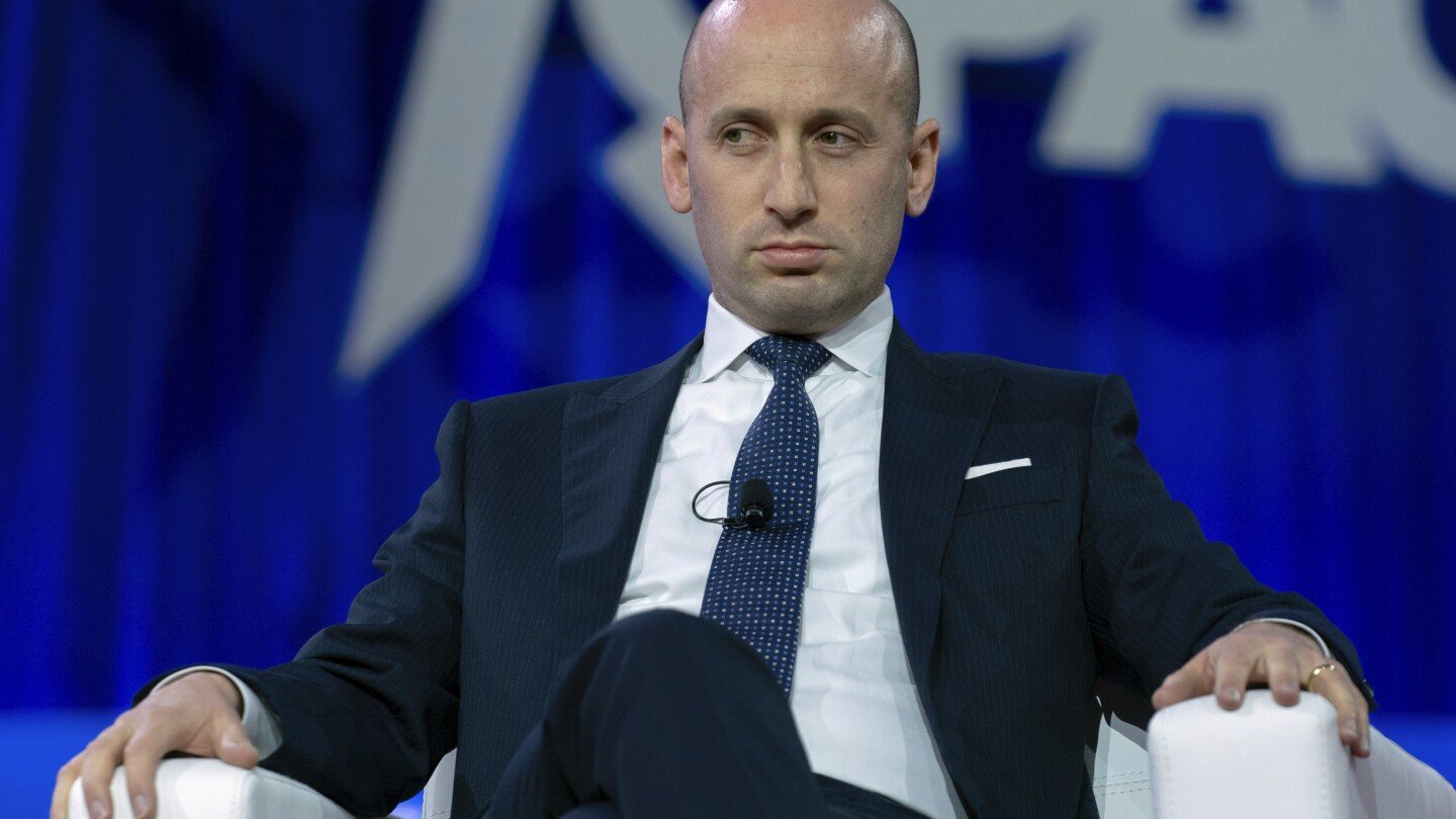 las-advertencias-de-un-grupo-afin-a-trump-dan-una-pista-de-estrategia-contra-santuarios-de-migrantes