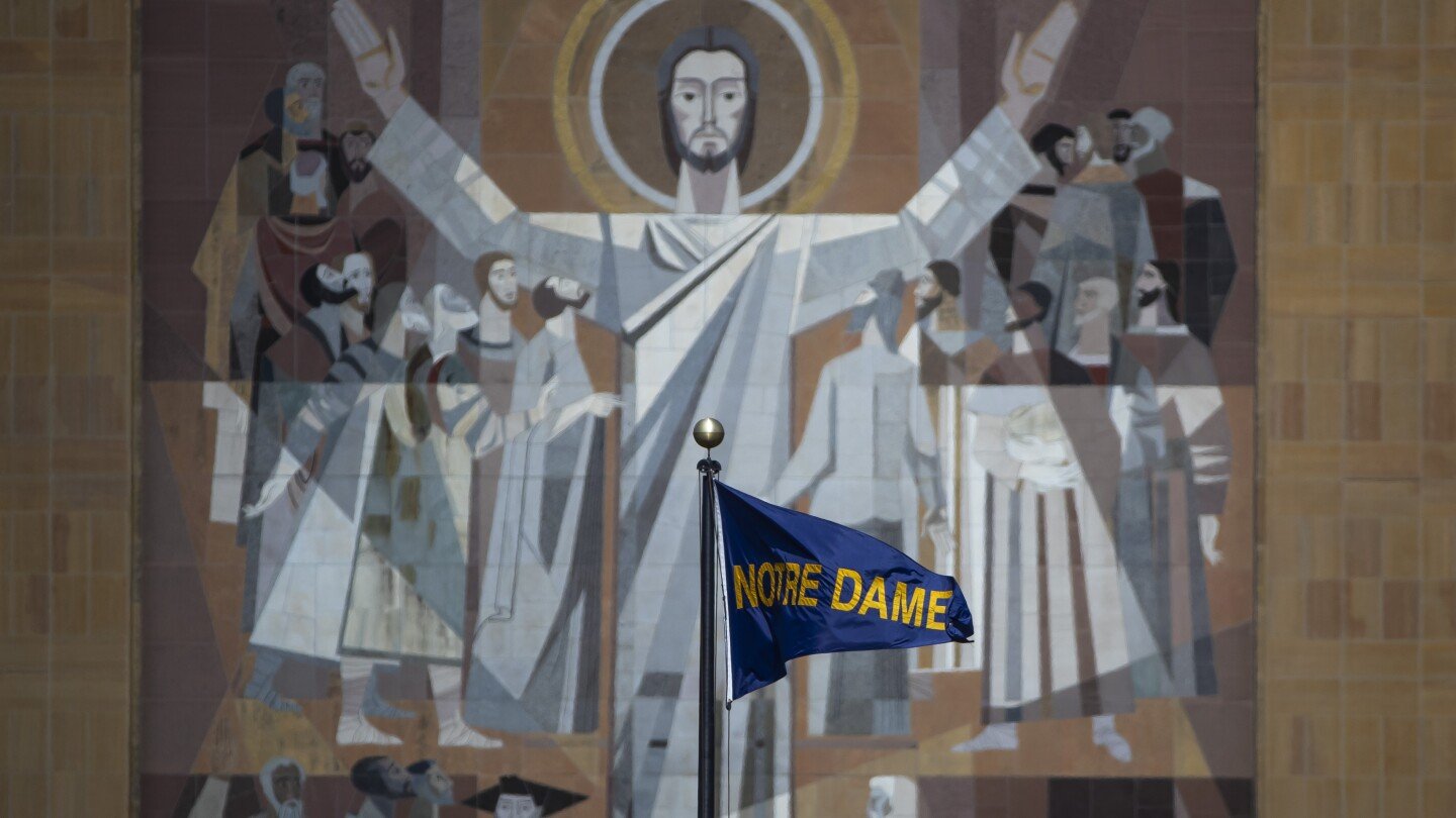 at-notre-dame,-the-first-‘america’s-team,’-they-wake-the-echoes-on-a-run-to-another-national-title