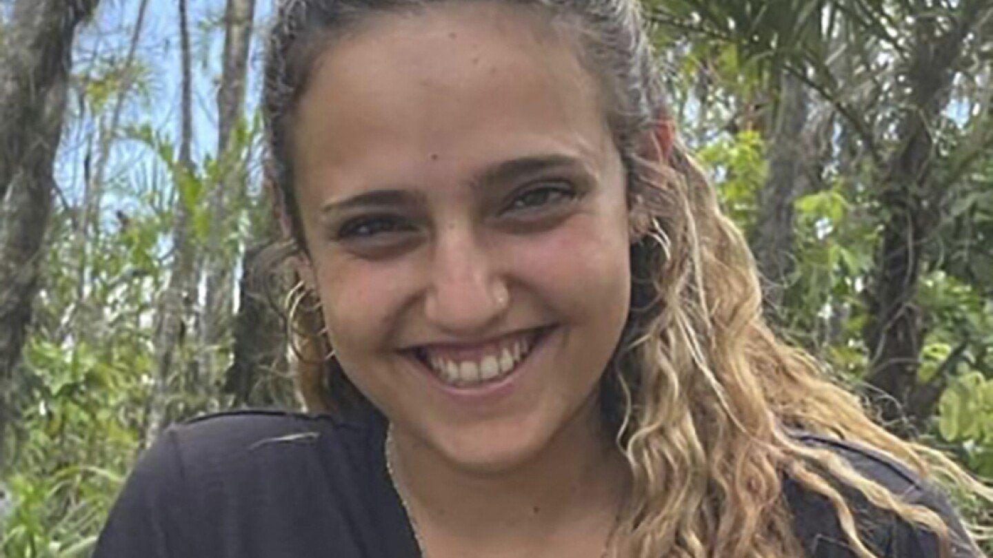 who-are-the-israelis-released-or-recovered-on-the-first-day-of-the-ceasefire?
