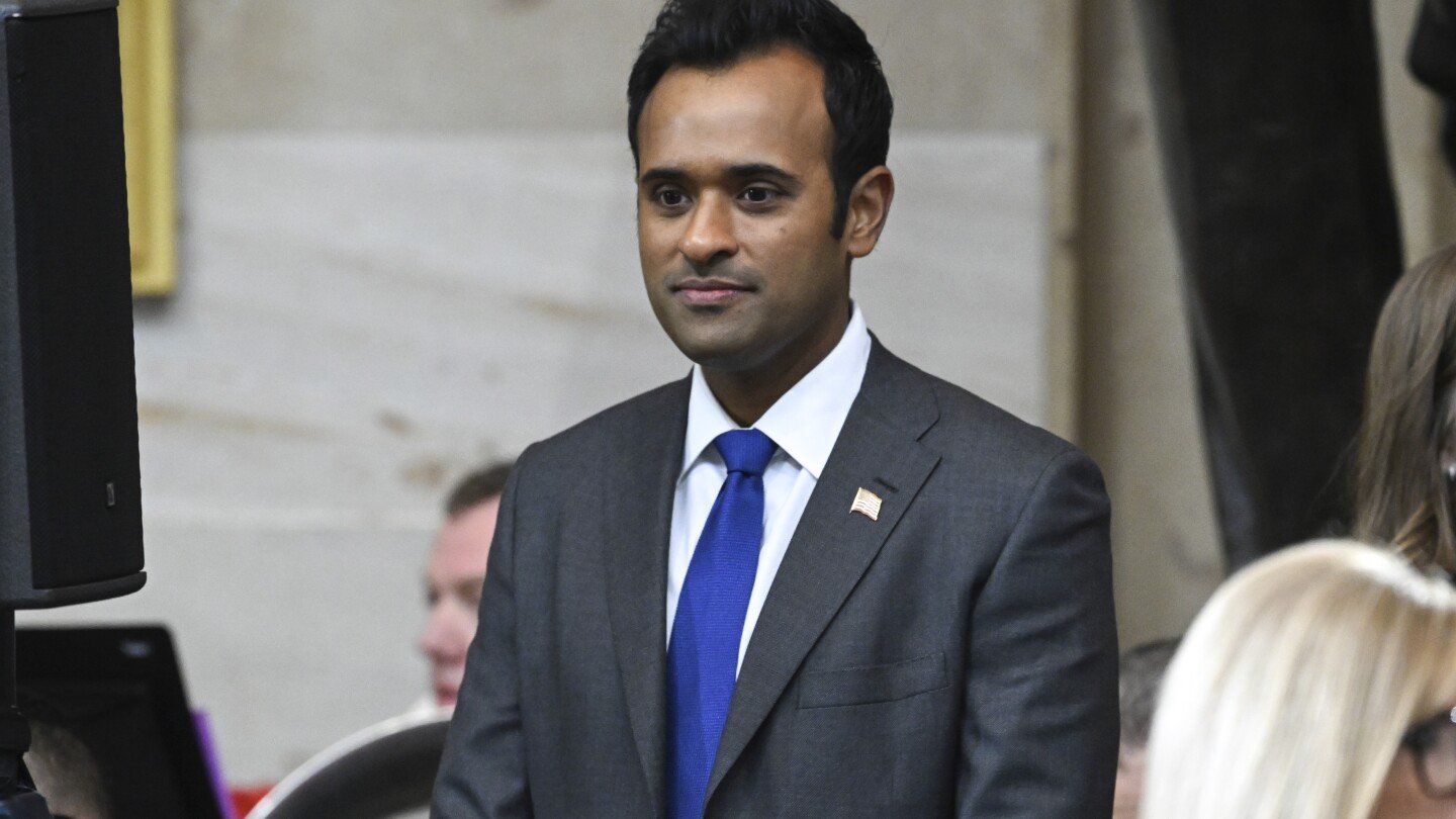ramaswamy-won’t-serve-on-trump’s-government-efficiency-commission-as-he-mulls-run-for-ohio-governor