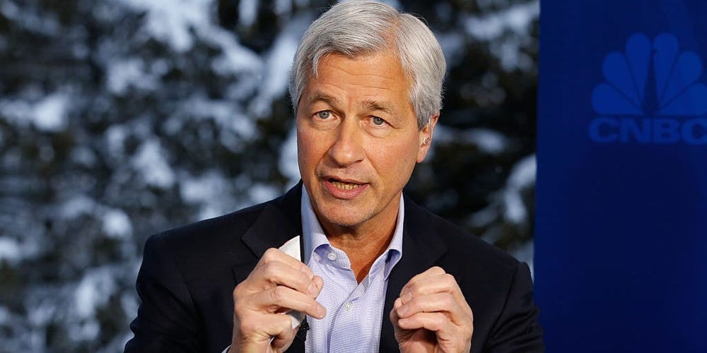 jamie-dimon-sounds-the-alarm-on-stocks,-says-the-market-is-looking-‘kind-of-inflated’