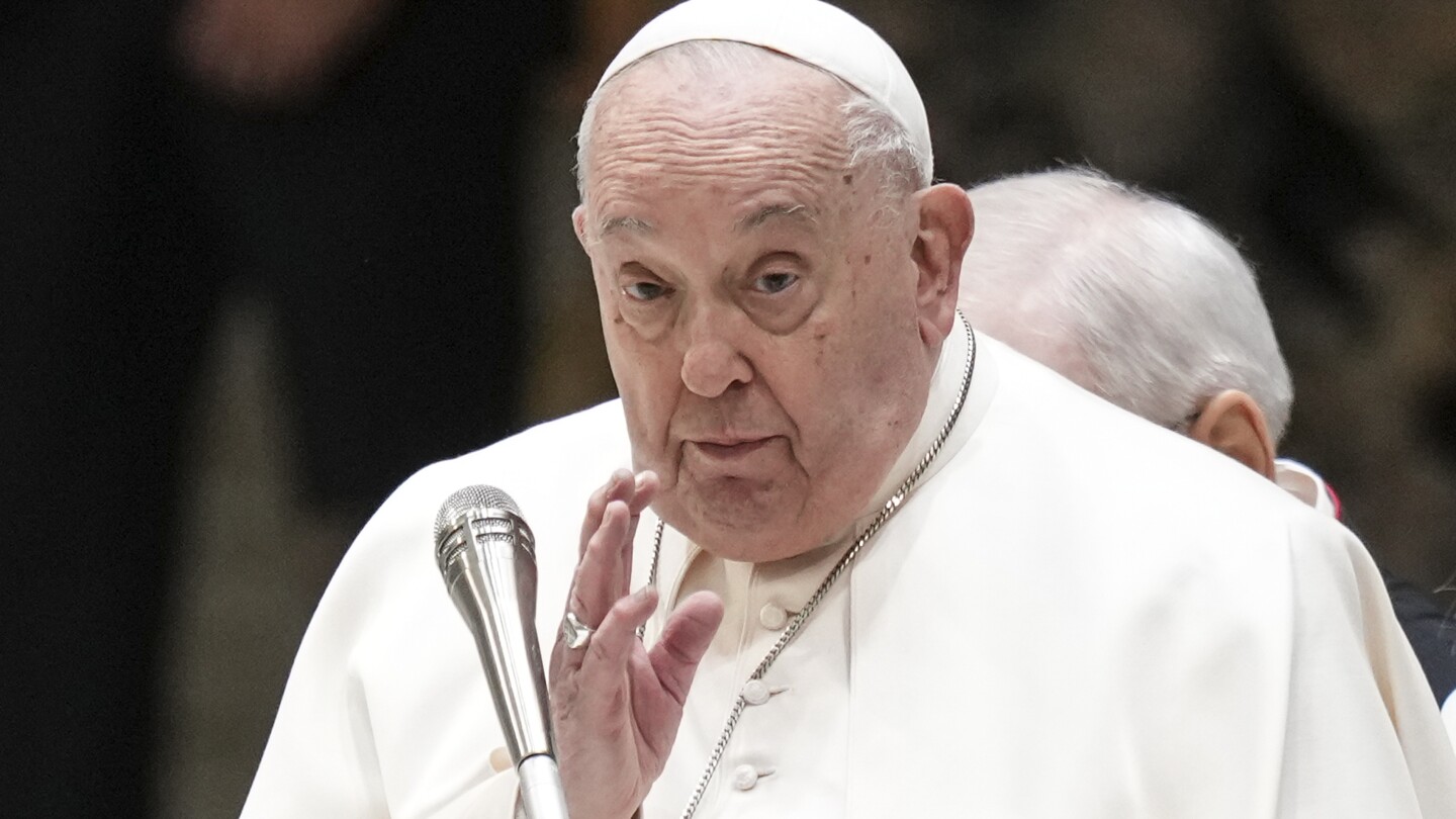 “mi-corazon-esta-con-los-angeles”:-el-papa-reza-por-los-angelinos-ante-los-incendios-en-california